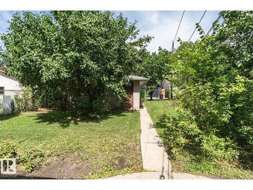 10726 70 Av Nw, Edmonton, AB 