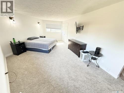 3 Mclelland Bay, Weyburn, SK - Indoor Photo Showing Bedroom