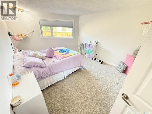 3 Mclelland Bay, Weyburn, SK - Indoor Photo Showing Bedroom
