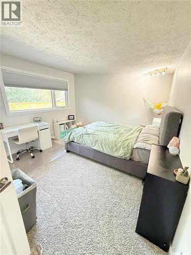 3 Mclelland Bay, Weyburn, SK - Indoor Photo Showing Bedroom