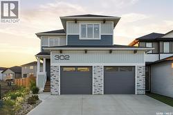 302 Chelsom MANOR  Saskatoon, SK S7V 1R3