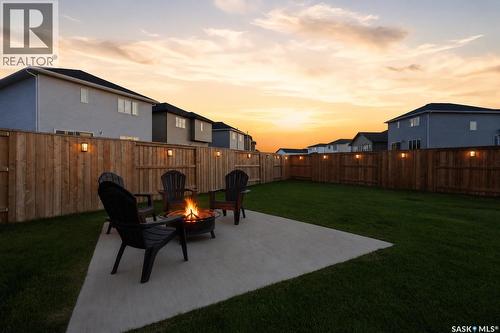 302 Chelsom Manor, Saskatoon, SK - Outdoor