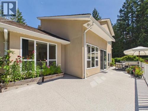 9350 Malaspina Rd, Powell River, BC - Outdoor With Exterior