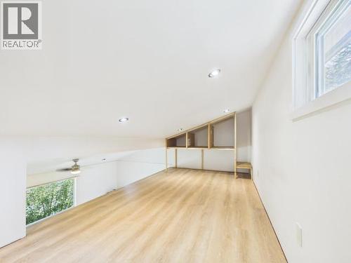 9350 Malaspina Rd, Powell River, BC - Indoor Photo Showing Other Room