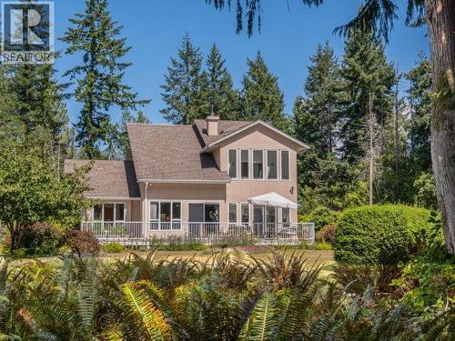 9350 Malaspina Rd, Powell River, BC - Outdoor With Deck Patio Veranda