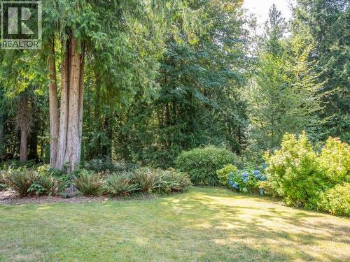 9350 Malaspina Rd, Powell River, BC - Outdoor