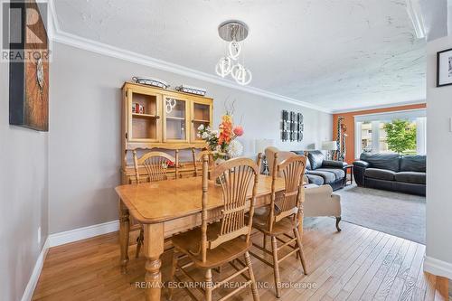 847 Doon Village Road, Kitchener, ON - Indoor