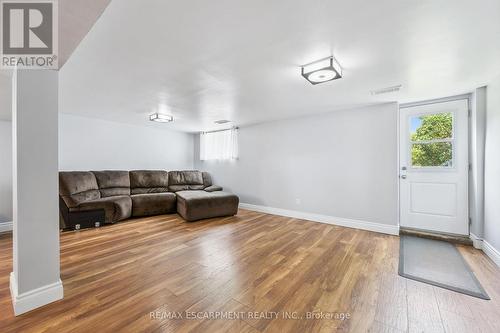 847 Doon Village Road, Kitchener, ON - Indoor Photo Showing Other Room