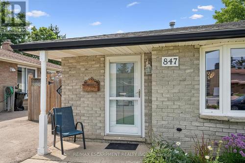 847 Doon Village Road, Kitchener, ON - Outdoor With Exterior