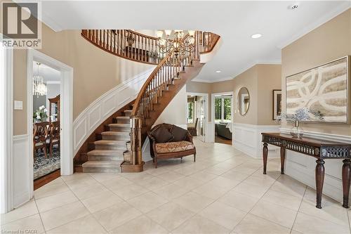 1121 Forestvale Drive, Burlington, ON - Indoor Photo Showing Other Room