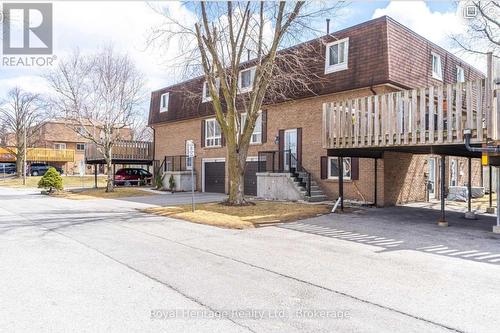89 - 320 BLACKTHORN STREET , Oshawa (Eastdale), Ontario L1K 1K9 2