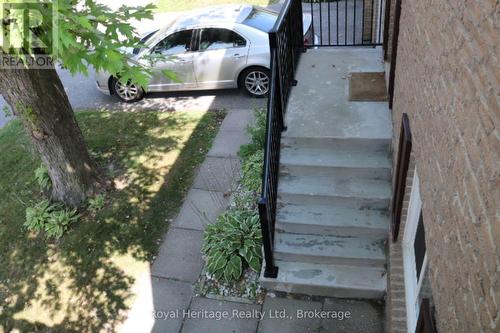 89 - 320 BLACKTHORN STREET , Oshawa (Eastdale), Ontario L1K 1K9 3