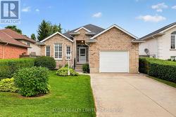 17 STEEPLECHASE COURT St. Thomas, ON N5R 6H5