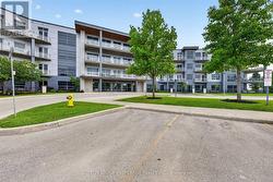 102 - 1705 FIDDLEHEAD PLACE  London North (North R), ON N6G 5M6