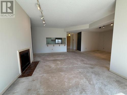 10 - 20 Glebe Road W, Toronto, ON - Indoor