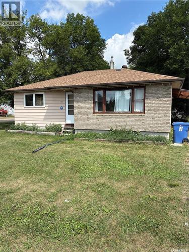 711 Yorkton Avenue, Theodore, SK 