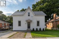 276 EDWARD STREET North Huron (Wingham), ON N0G 2W0