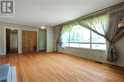 2707 Ulster Crescent, Ottawa, ON - Indoor Photo Showing Other Room