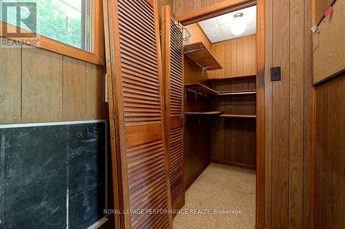 Back Entrance Closet - 2707 Ulster Crescent, Ottawa, ON - Indoor Photo Showing Other Room