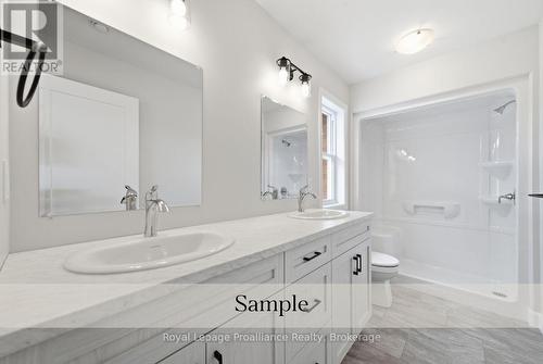 119 Hastings Park Drive, Belleville (Belleville Ward), ON - Indoor Photo Showing Bathroom