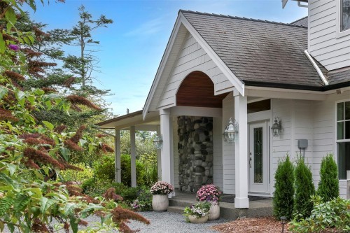 485 Southwind Rd, Comox, BC 