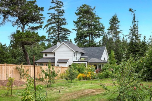 485 Southwind Rd, Comox, BC 
