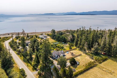 485 Southwind Rd, Comox, BC 