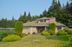 766 Canyon Cres  Qualicum Beach, BC V9K 1K9