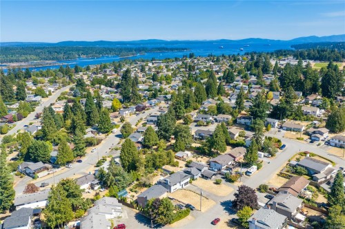 1185 Stuart Pl, Ladysmith, BC 
