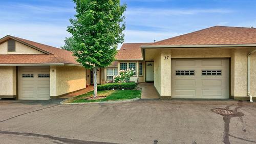 17-1750 Pacific Way  Kamloops, BC V2E 2K8
