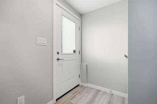 328 River Trail Dr, West St Paul, MB - Indoor Photo Showing Other Room