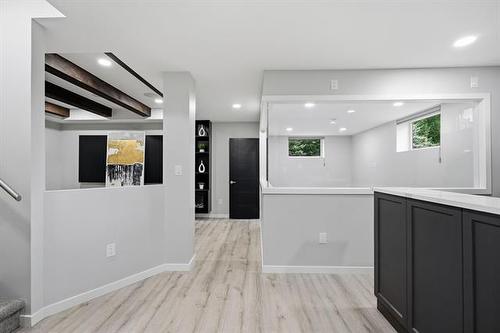 328 River Trail Dr, West St Paul, MB - Indoor Photo Showing Other Room