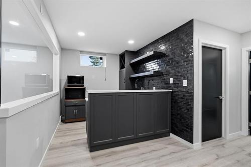 328 River Trail Dr, West St Paul, MB - Indoor