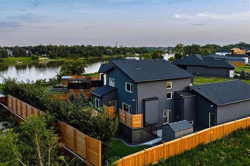 328 River Trail Dr, West St Paul, MB - Outdoor With Body Of Water