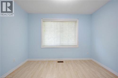 5372 Spruce Avenue, Burlington, ON - Indoor Photo Showing Other Room