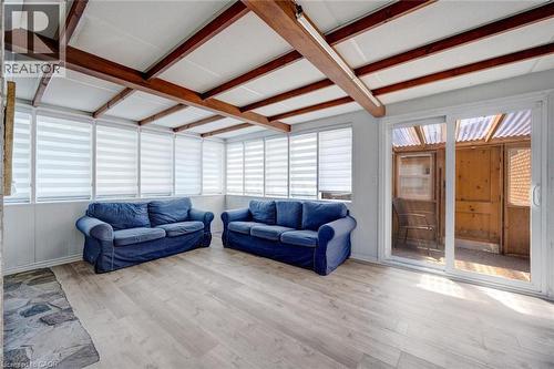 5372 Spruce Avenue, Burlington, ON - Indoor Photo Showing Other Room