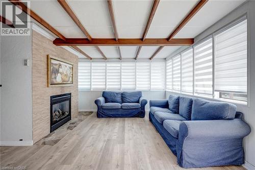 5372 Spruce Avenue, Burlington, ON - Indoor Photo Showing Living Room With Fireplace