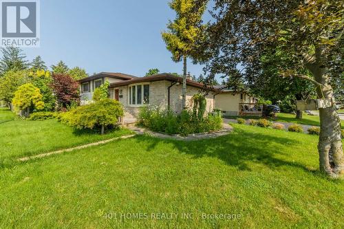 39 Patricia Street, St. Thomas, ON - Outdoor