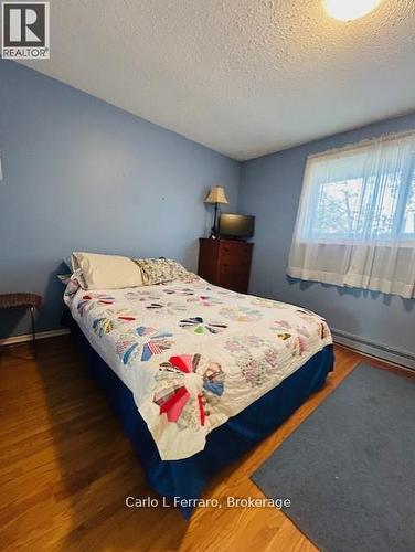 #20 - 41 Rhonda Road, Guelph (Willow West/Sugarbush/West Acres), ON - Indoor Photo Showing Bedroom