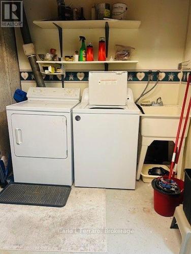 #20 - 41 Rhonda Road, Guelph (Willow West/Sugarbush/West Acres), ON - Indoor Photo Showing Laundry Room