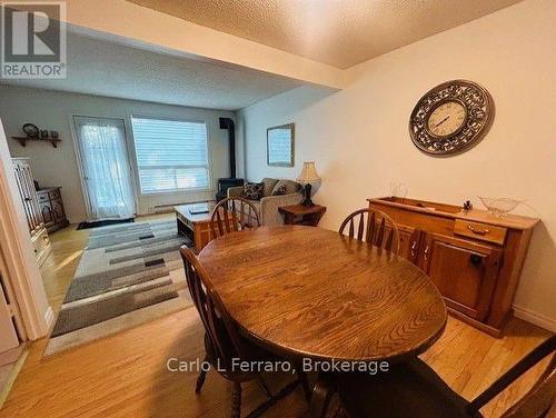 #20 - 41 Rhonda Road, Guelph (Willow West/Sugarbush/West Acres), ON - Indoor Photo Showing Dining Room