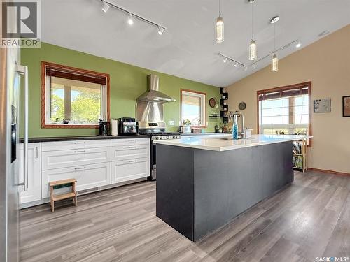 Chant Acreage, Swift Current Rm No. 137, SK - Indoor Photo Showing Kitchen