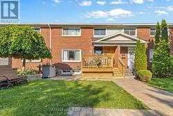 789 BORTHWICK AVENUE  Ottawa, ON K1K 2M5