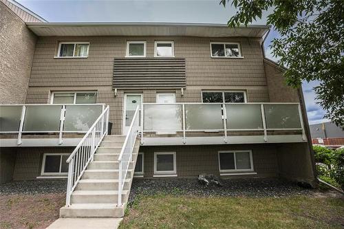 519-224 Greenway CR  Winnipeg, MB R2Y 1Z2