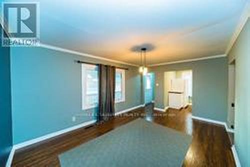 5254 STANLEY AVENUE , Niagara Falls, Ontario L2E 5A5 4