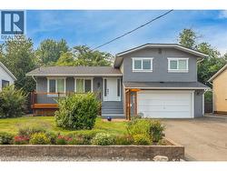 863 Hammer Avenue  Kelowna, BC V1W 2B7