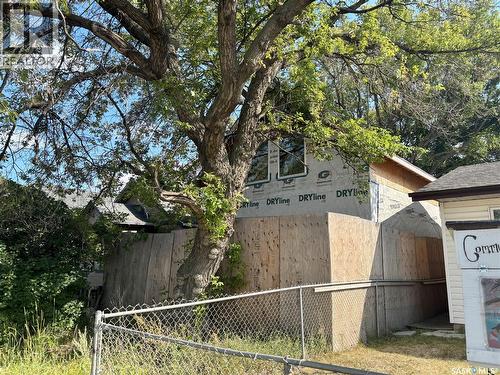 1913 20Th Street W, Saskatoon, SK - Outdoor