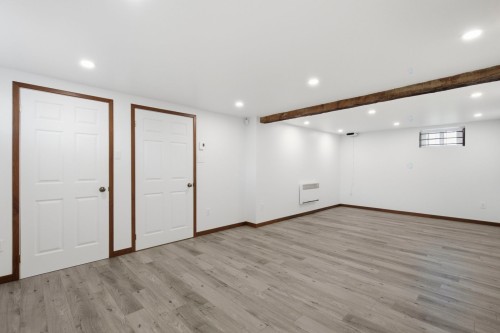 Salle familiale - 138 45E Avenue, Saint-Eustache, QC - Indoor Photo Showing Other Room