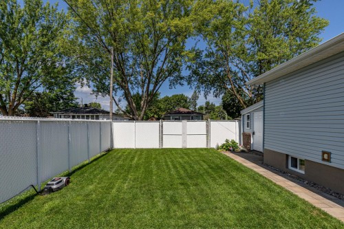 Cour - 138 45E Avenue, Saint-Eustache, QC - Outdoor