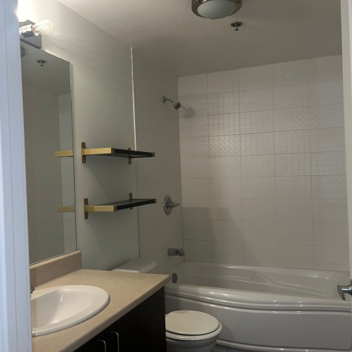 Salle de bains - 201-5396 10E Avenue, Montréal (Villeray/Saint-Michel/Parc-Extension), QC - Indoor Photo Showing Bathroom